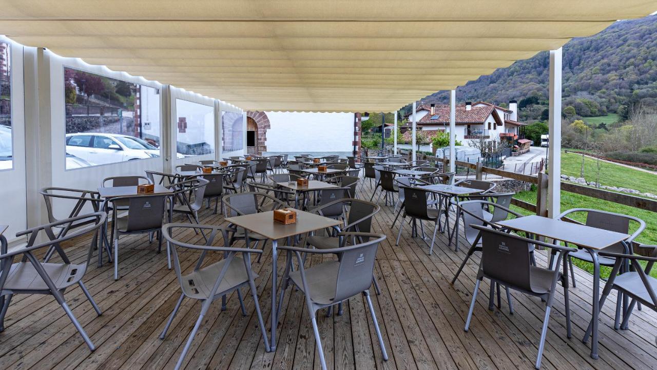 Hostal Etxeberri Eugi Eksteriør bilde